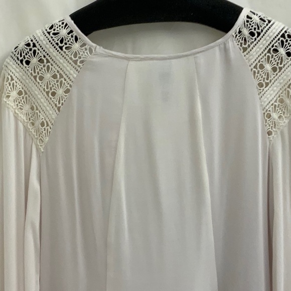 Soft Tunic Top with Lace Inset Shoulders, Cuffs and Hip-to-Hemline by XCVI - Picture 5 of 9